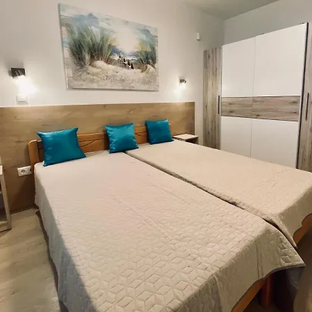 Napora Apartman *