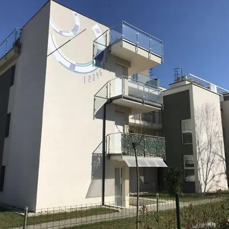 Napora Apartman Apartamento